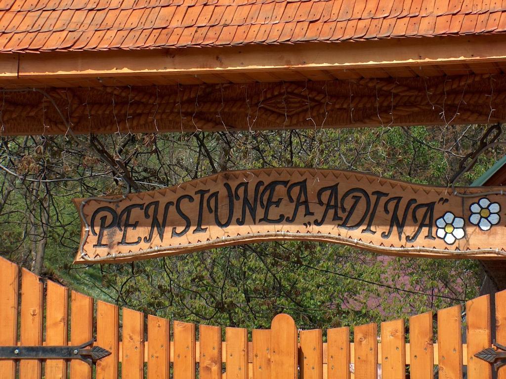 Pensiunea Adina Cavnic Exterior photo