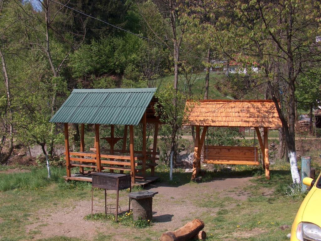 Pensiunea Adina Cavnic Exterior photo